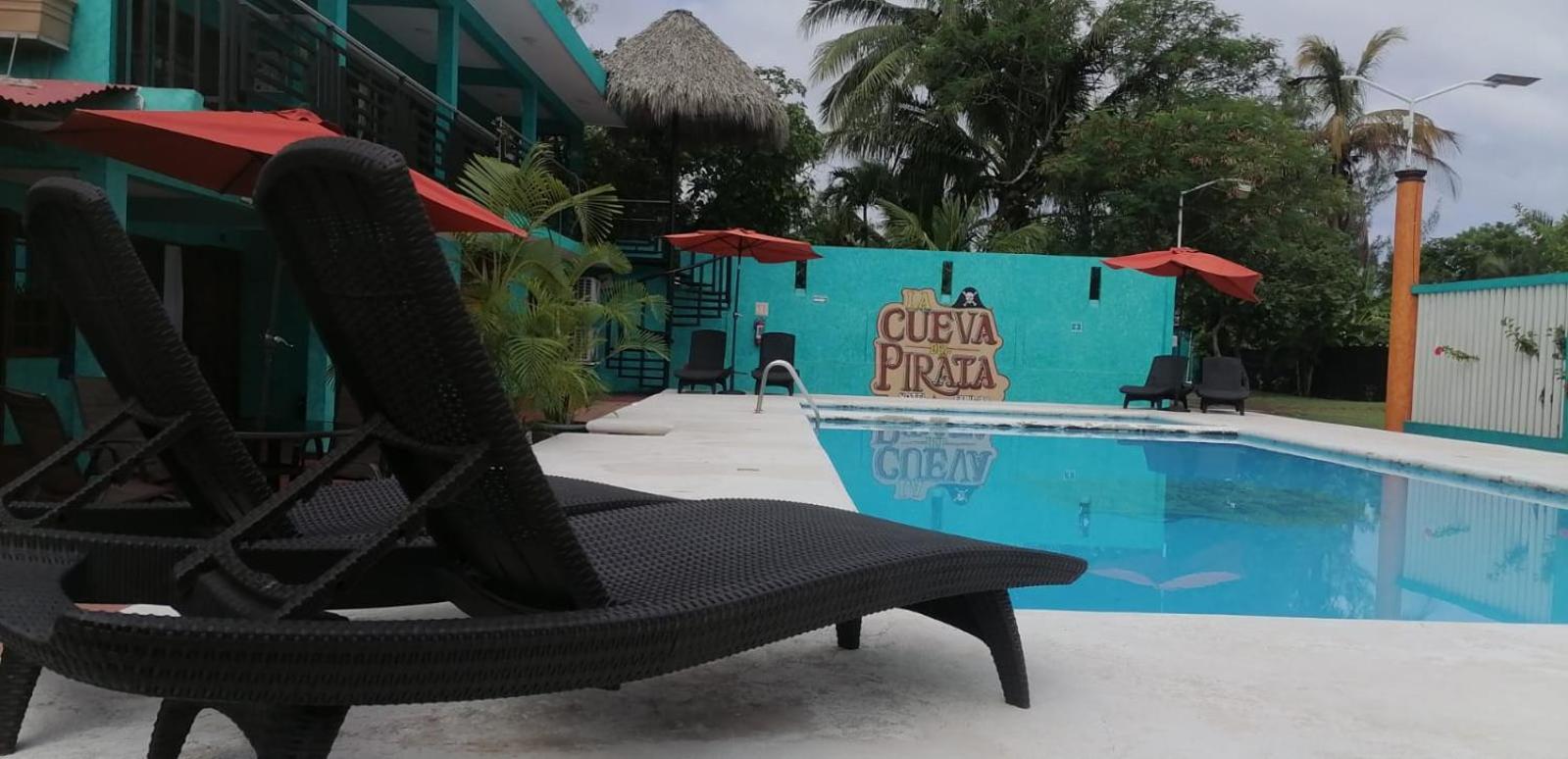 Hotel La Cueva Del Pirata Casitas Ngoại thất bức ảnh