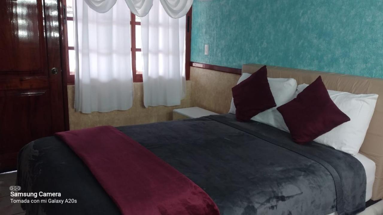 Hotel La Cueva Del Pirata Casitas Ngoại thất bức ảnh