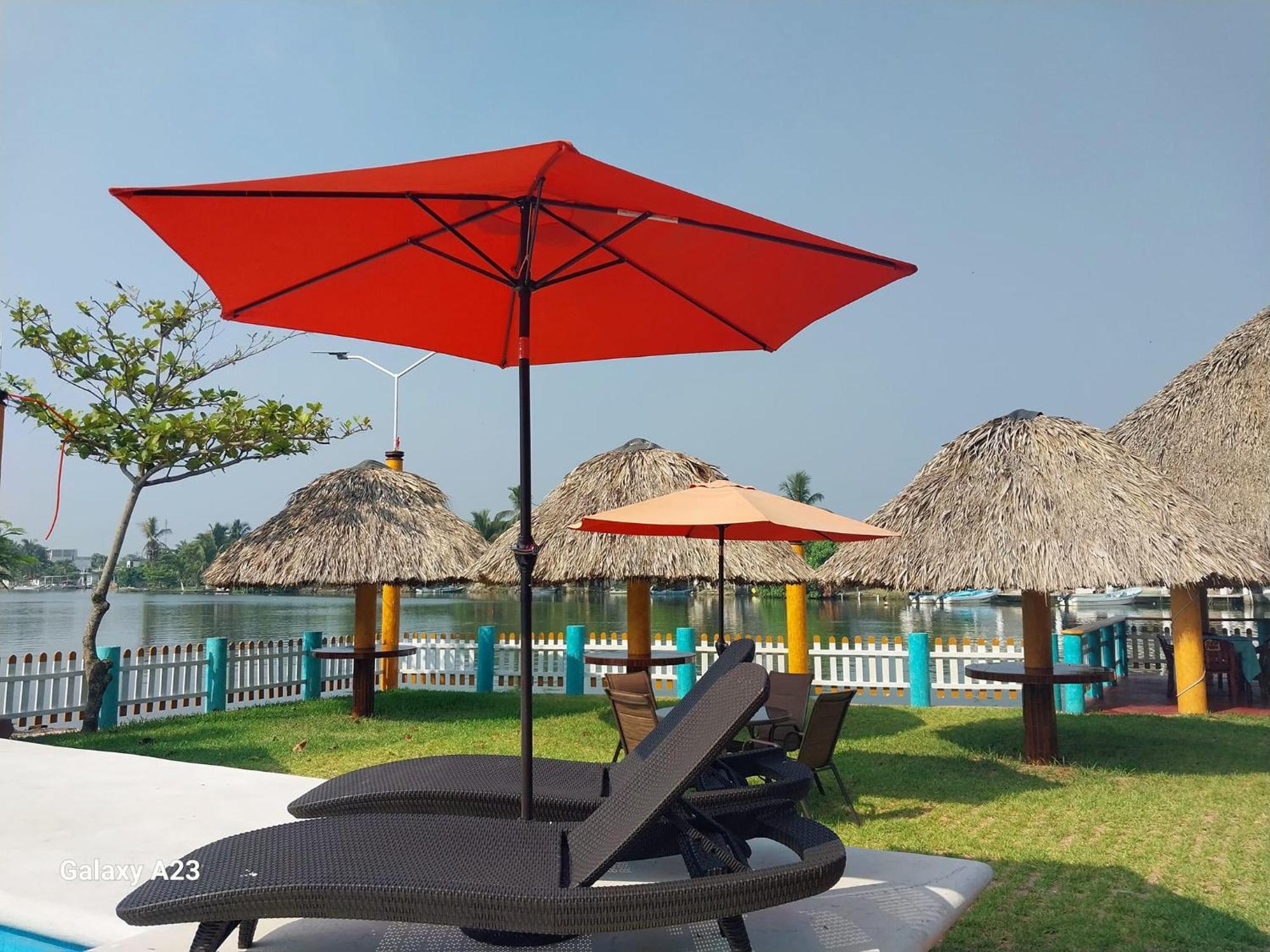 Hotel La Cueva Del Pirata Casitas Ngoại thất bức ảnh